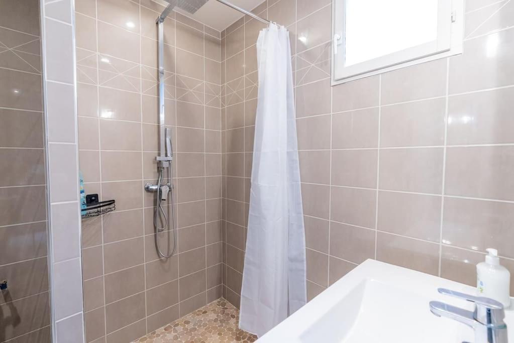 Studio Cozy Proche De L'Aeroport Cdg Le Thillay Ngoại thất bức ảnh
